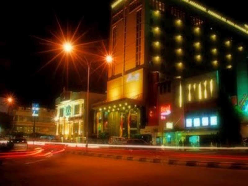 Orchardz Hotel Ayani פונטיאנק מראה חיצוני תמונה