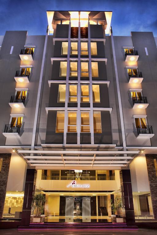 Orchardz Hotel Ayani פונטיאנק מראה חיצוני תמונה